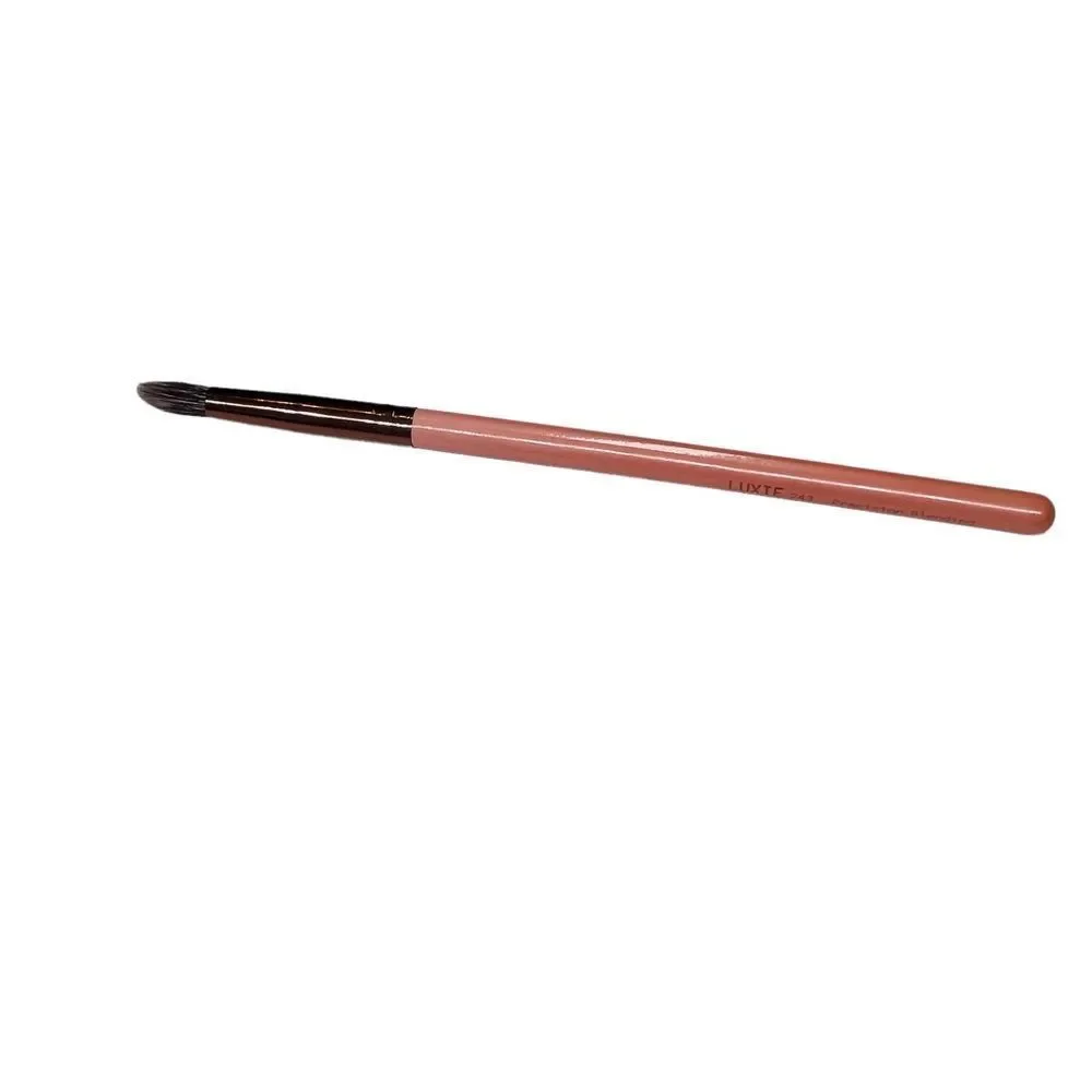 5/$25💜 Luxie 243 Rose Gold Precision Blender Brush